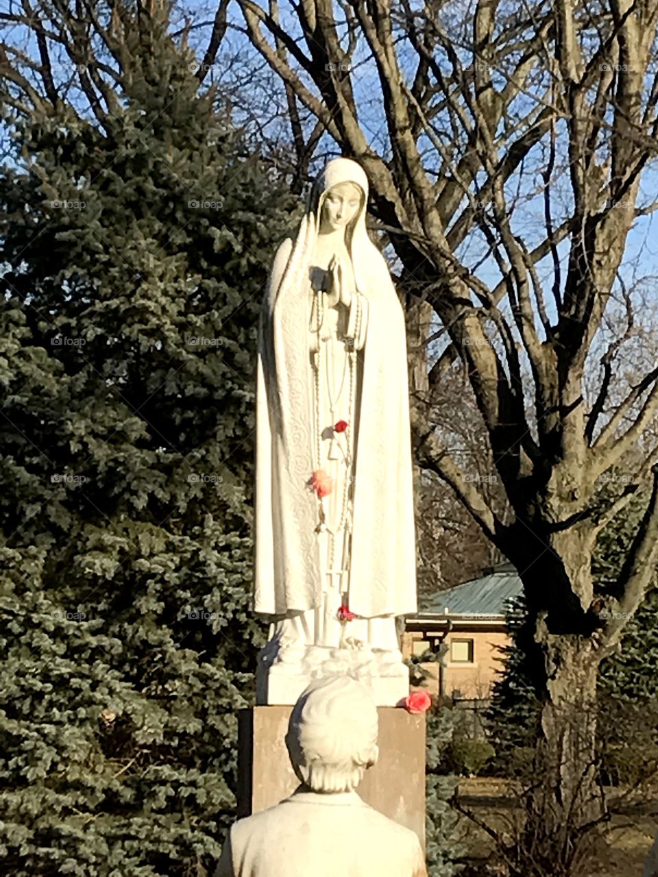 Statue at Notre Dame 