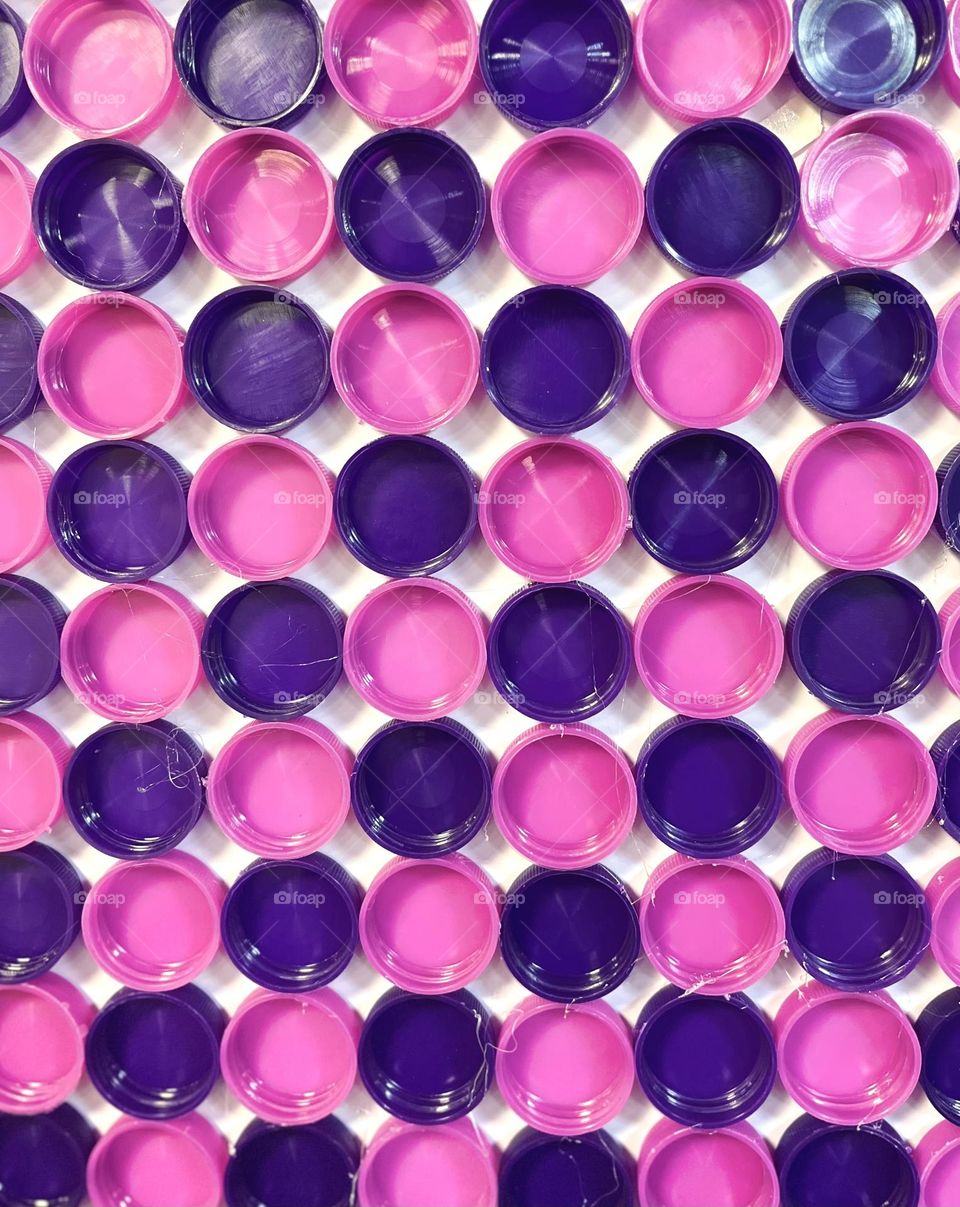 Some purple and pink circles 