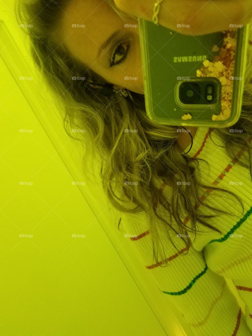 Skittle colored selfie 💖💜💙💚❤💜💛👅