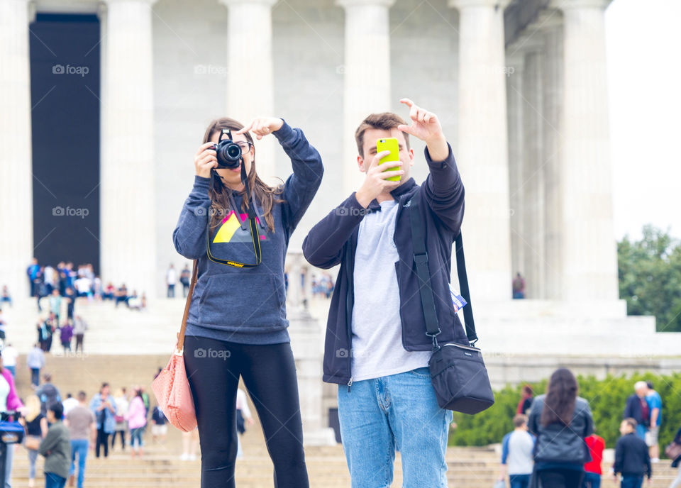 Couple enjoy camera fun in DC