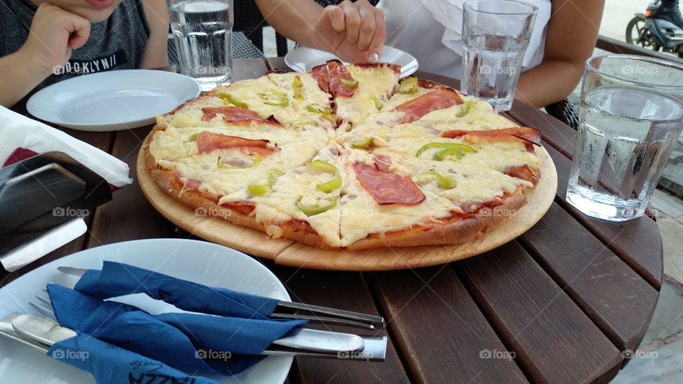 best pizza on Velika