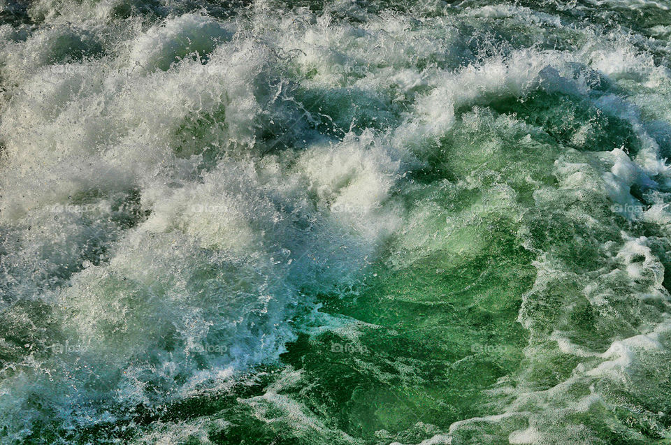 green water river by selecshine