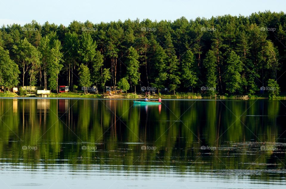 Boats on the lake 