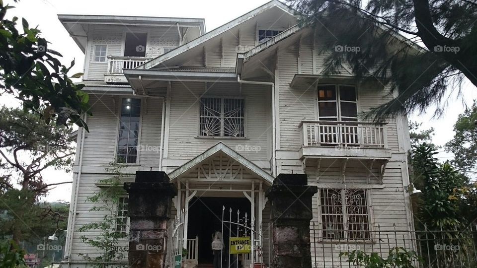 The White House. This is the infamous White House of Baguio City. It is a tourist attraction and it is a Haunted House. Creepy.