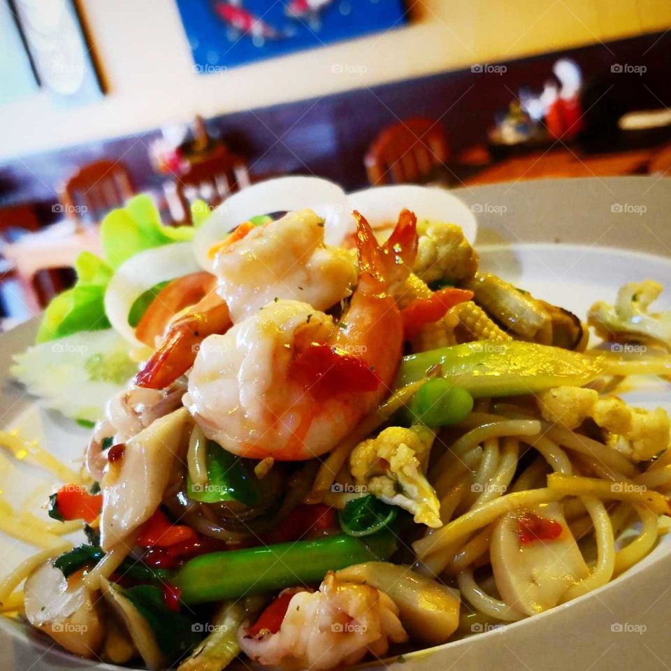 Spicy spaghetti seafood