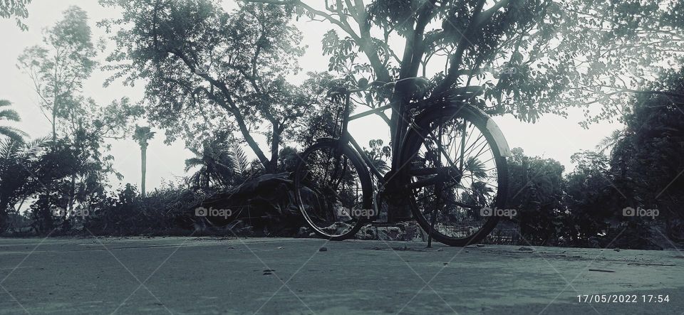 The country car waiting for you!!