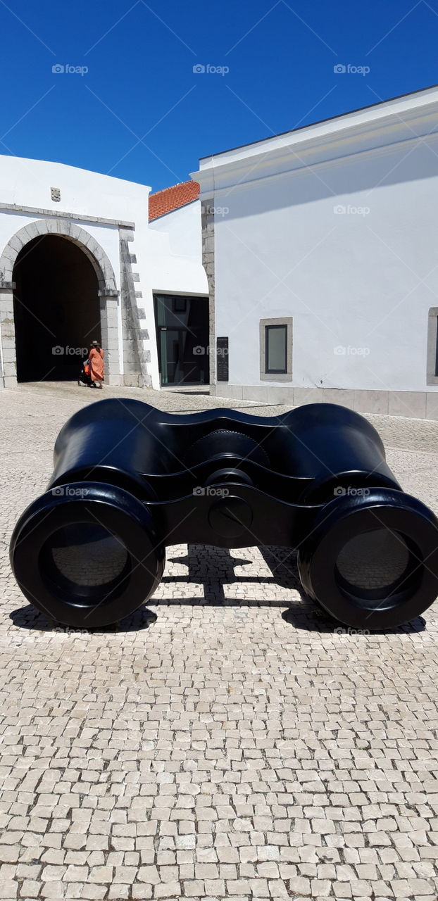 big binoculars in Cascais