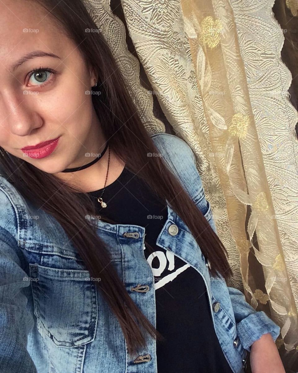 Привет🙋‍♀️
Hi🙋‍♀️