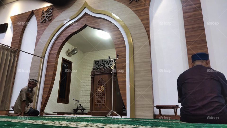 tempat imam sholat