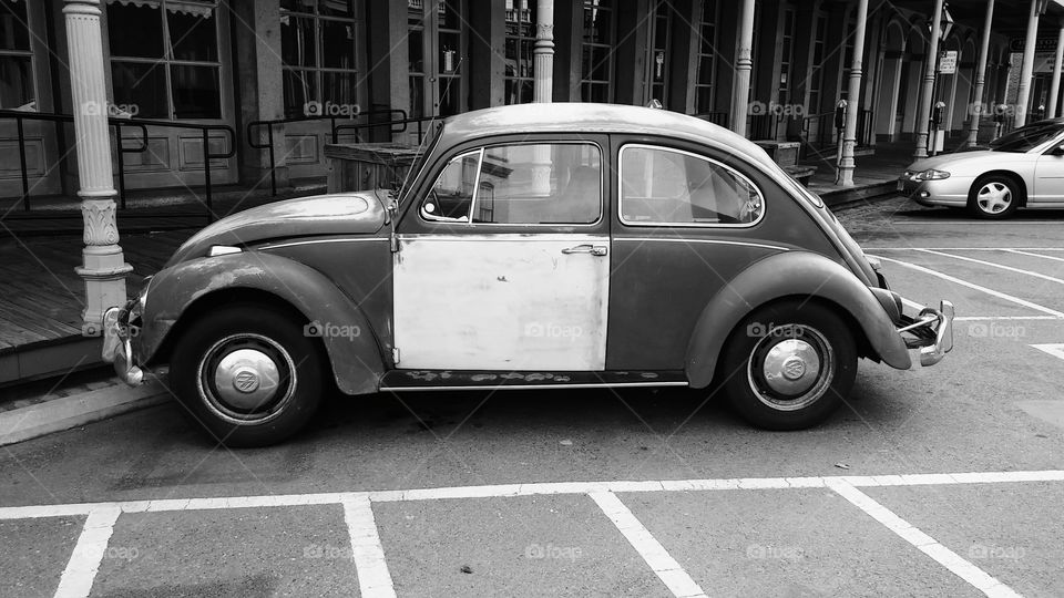 vintage black and white Volkswagen Beetle