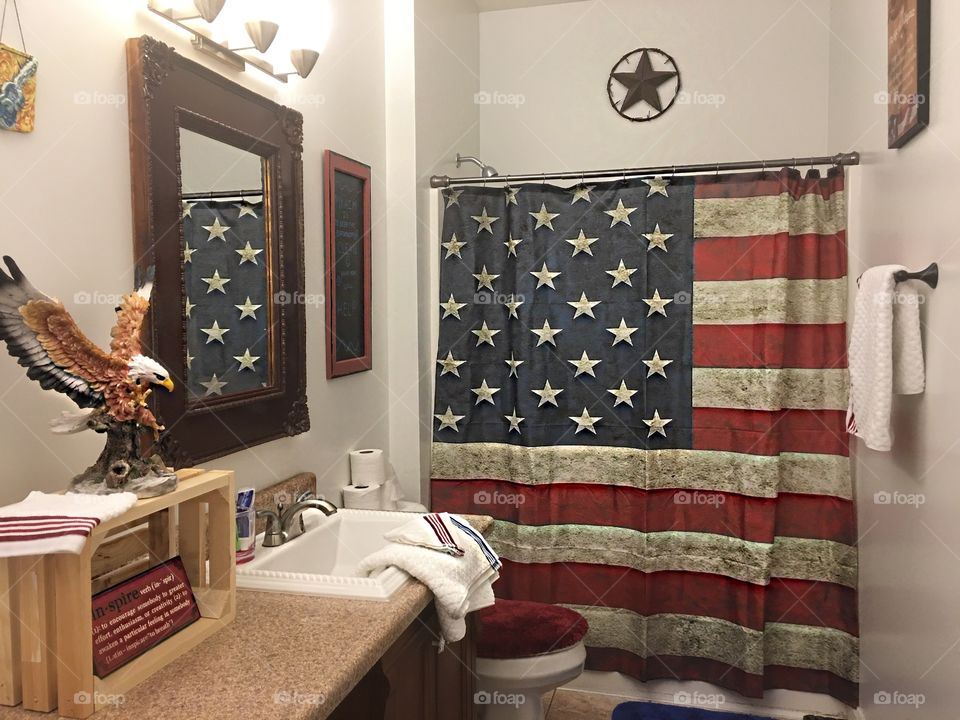 Patriotic Bathroom 
