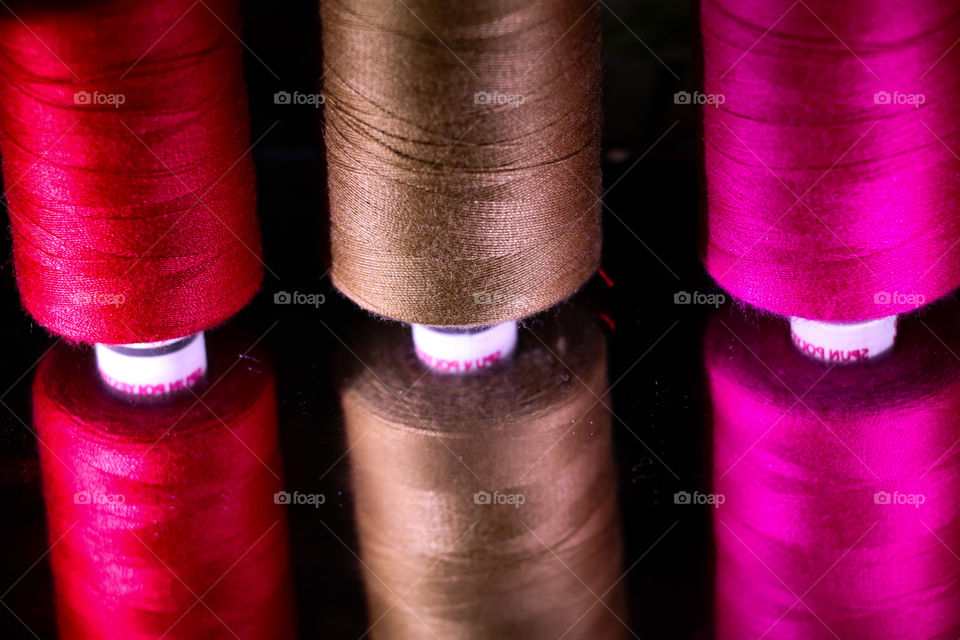 Big threads for clothes