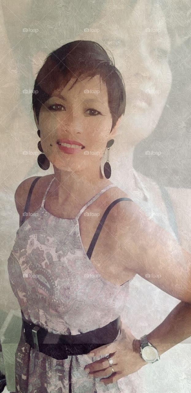 Selfie time. Every story I create, creates me. I write to create myself. ~ Octavia E. Butler
...to me it is also photographing π π·