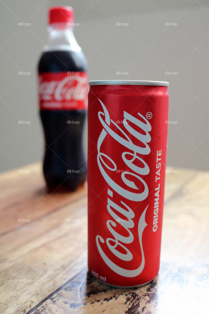 Coca-Cola Original Taste can