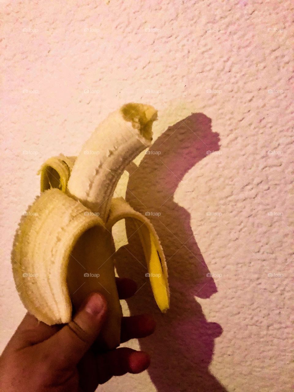 Banana and it’s shadow.