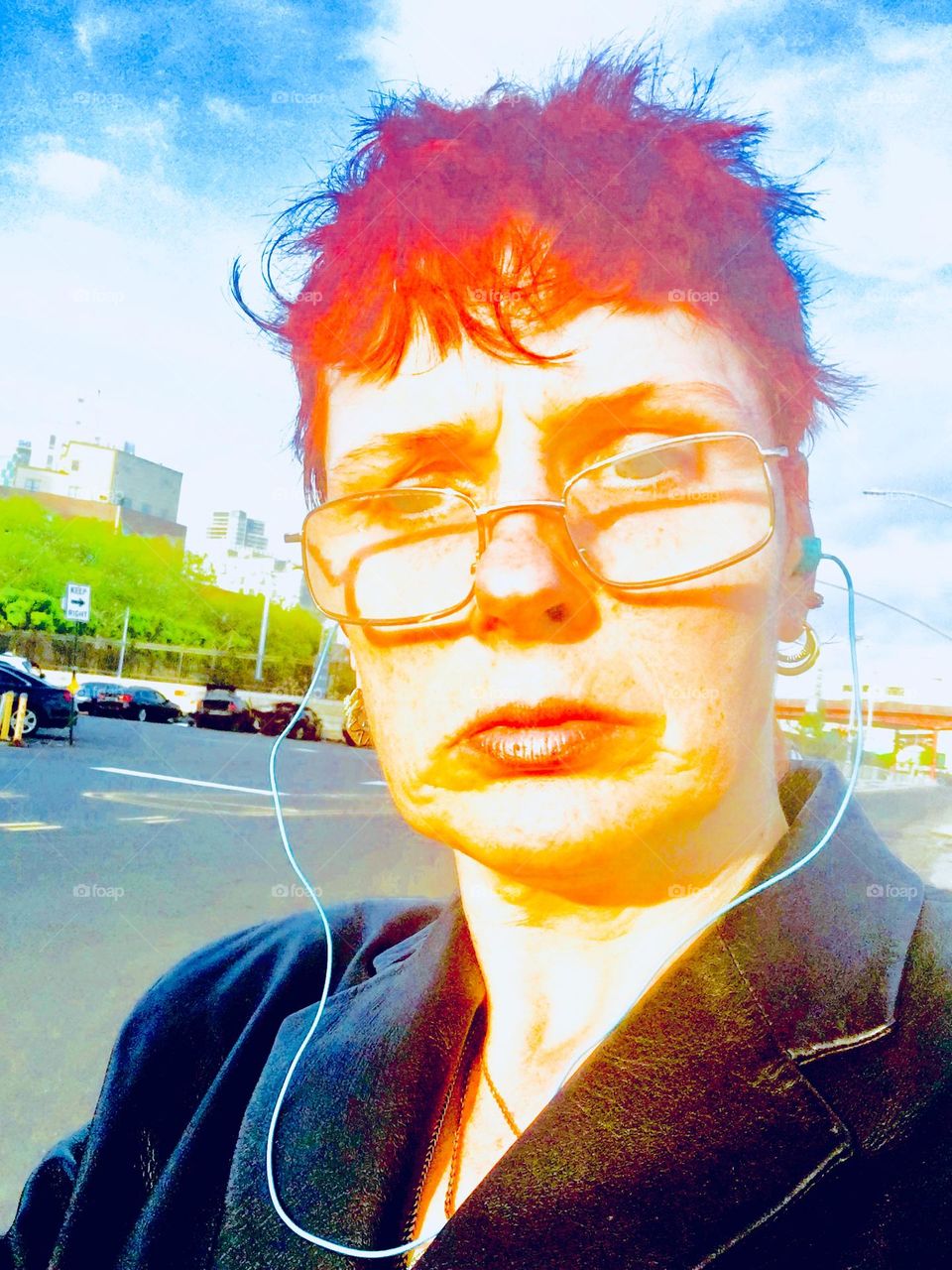 I am standing on „Borden Avenue“ by the „Pulaski Bridge“ at „Newtown Creek“ in LIC, Queens. 2019. Hypnotic Productions