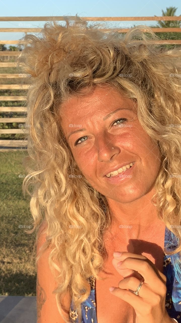 Close up blonde hair woman with blue eyes 