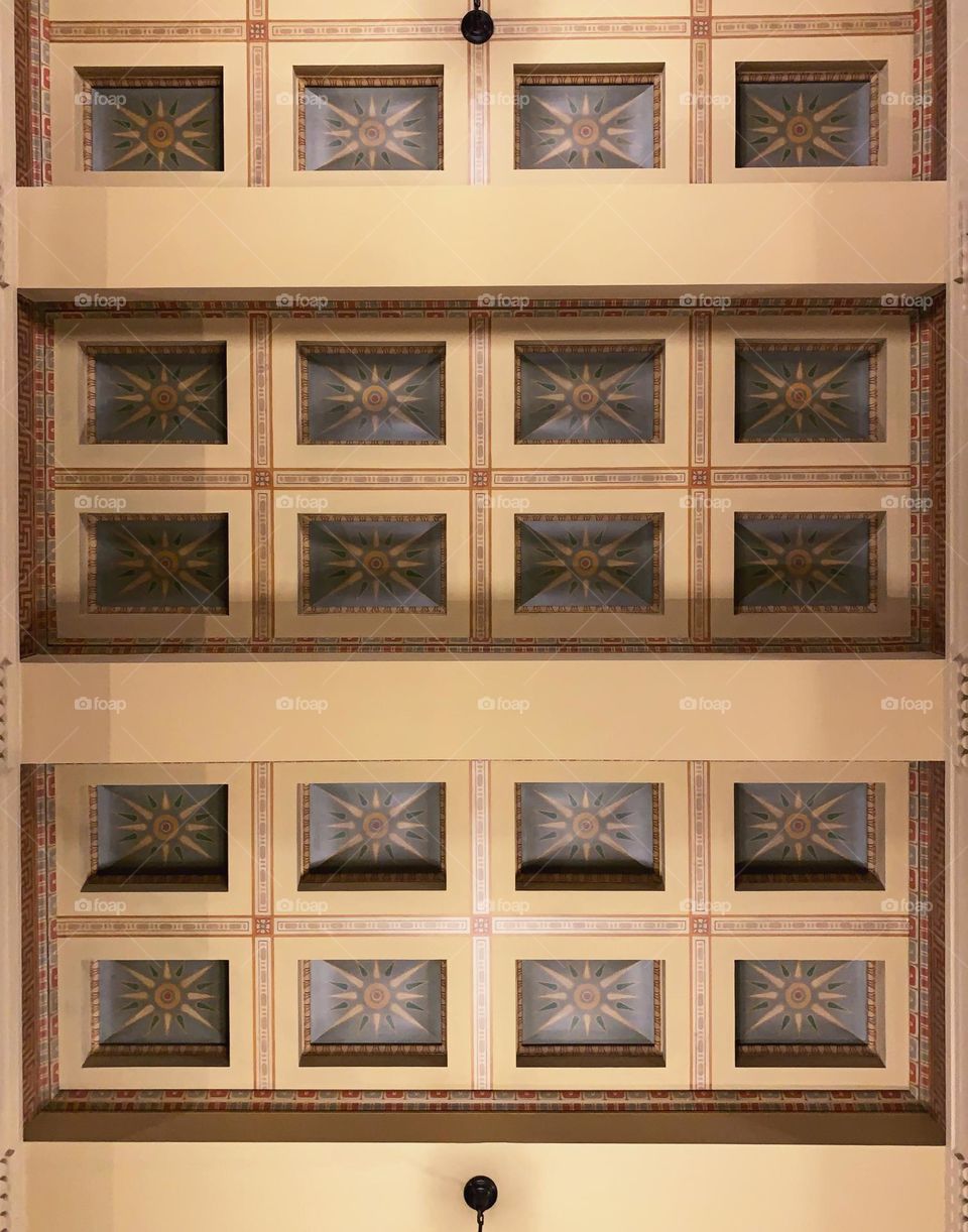 Ceiling pattern design 