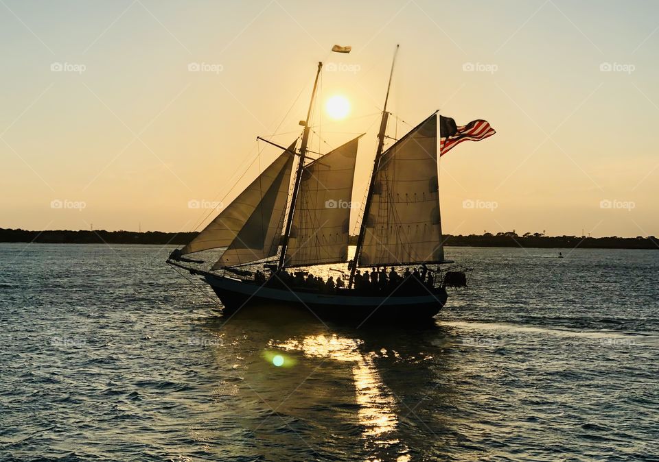 Sunset that is more beautiful and patriotic 