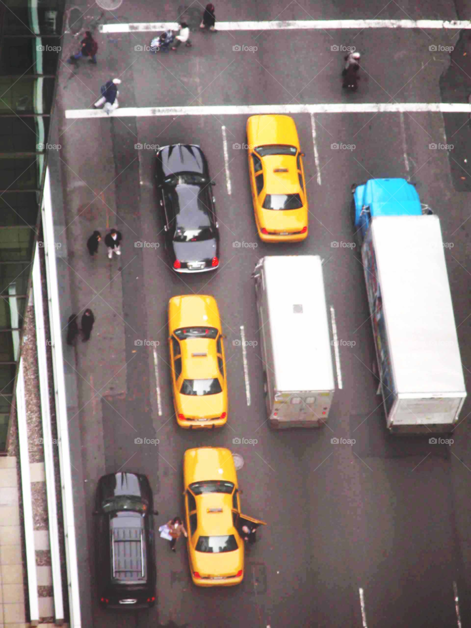 taxi above nyc madison avenue by jpt4u