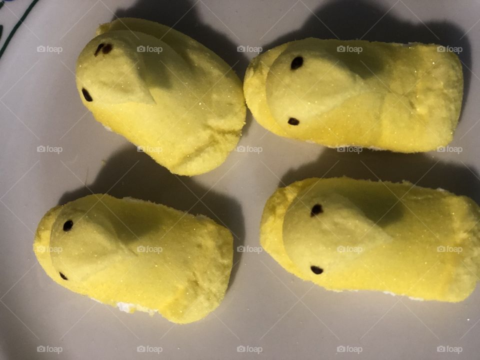 Chicken peeps