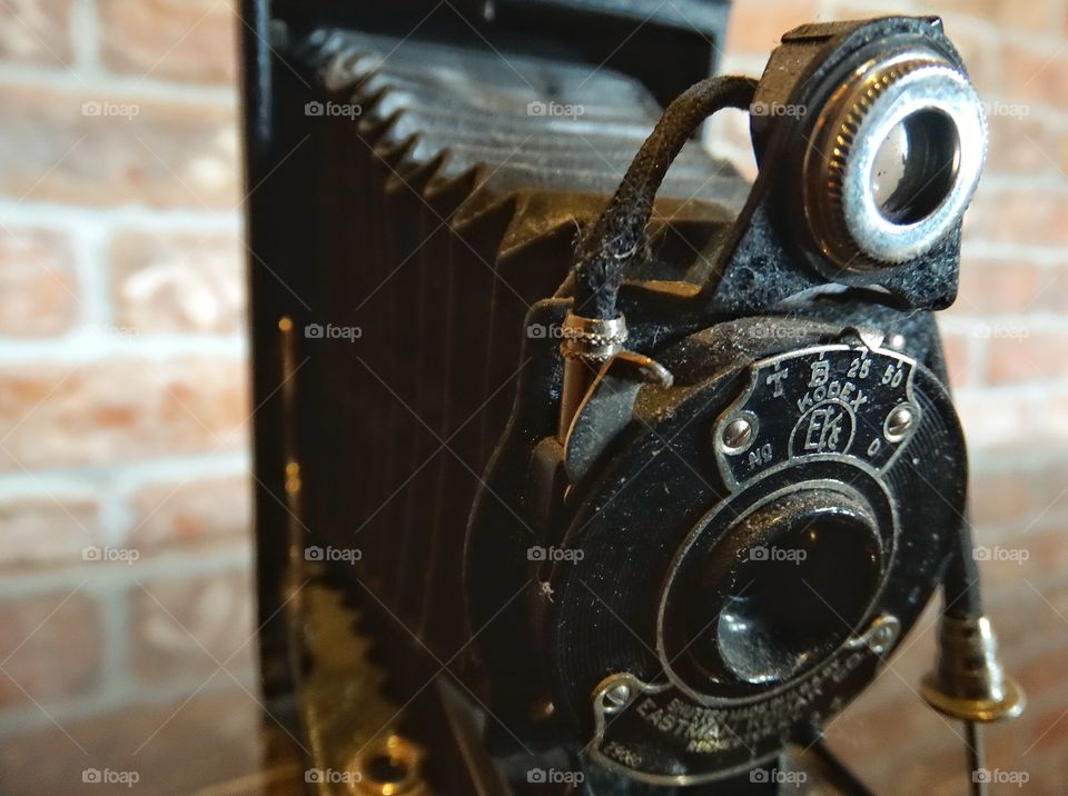 Antique Camera. Vintage Camera From Early 20th Century
