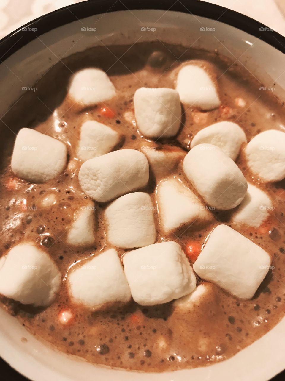 Hot chocolate with marshmallows 