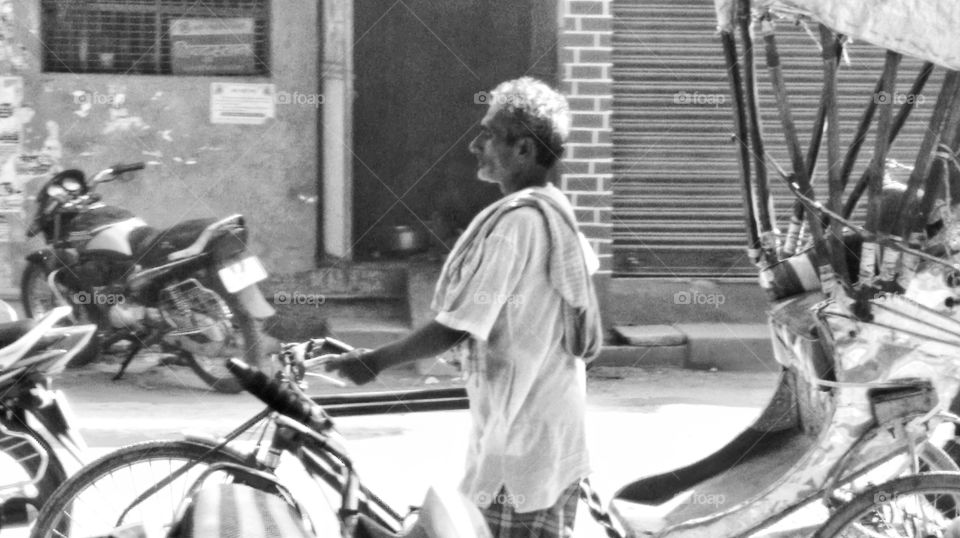 Grand respect for these chaps cycling their Rikschas day in day out...well it’s their home too...solid steel fellas