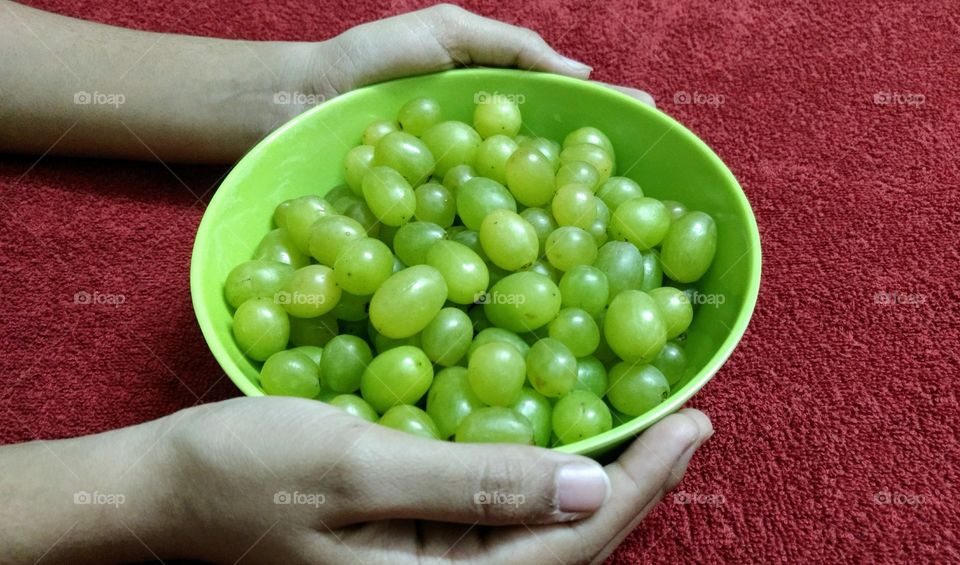 Juicy Grapes