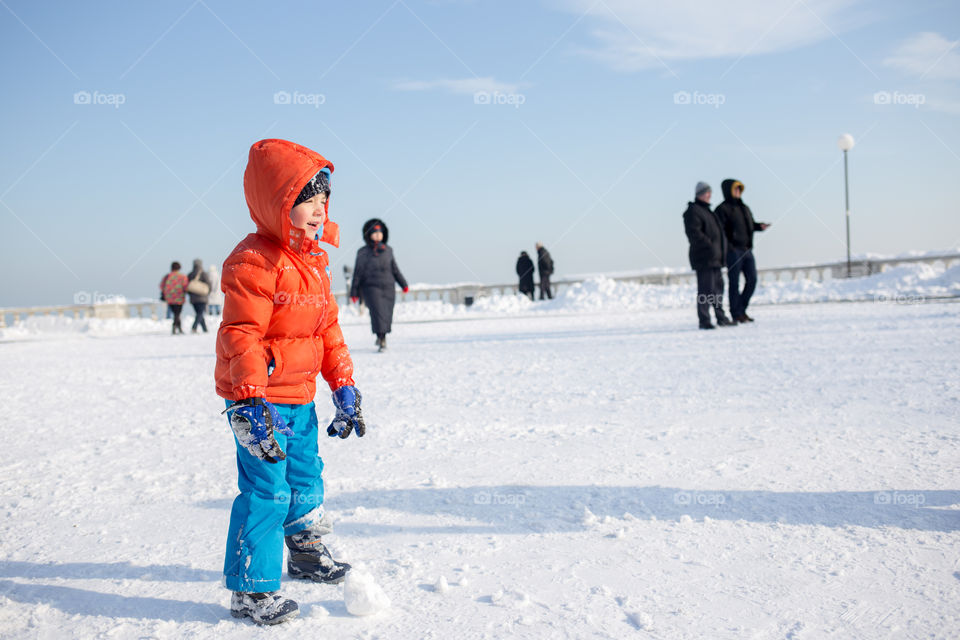 funny games in the snow