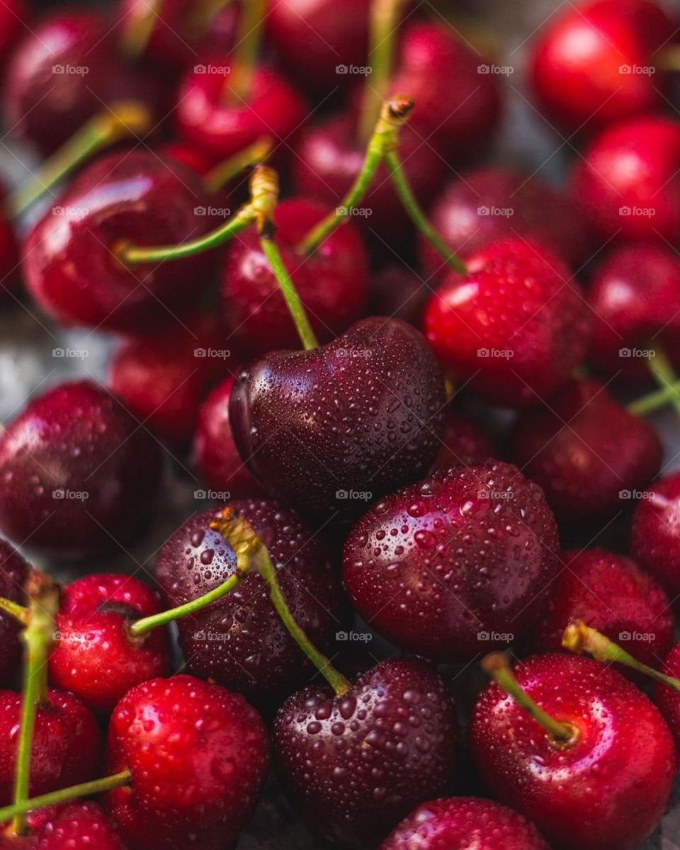 nice round fruits, red fruits, delicious fooe