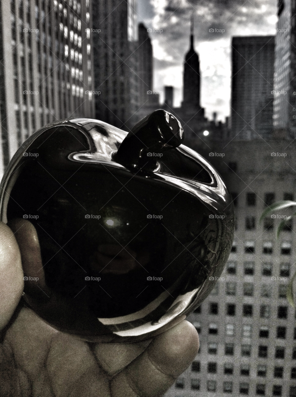 nyc building big apple empire state by delvec