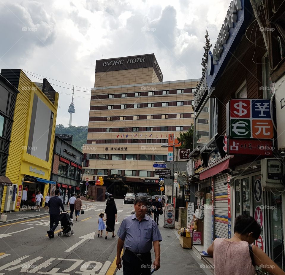 Seoul's  street