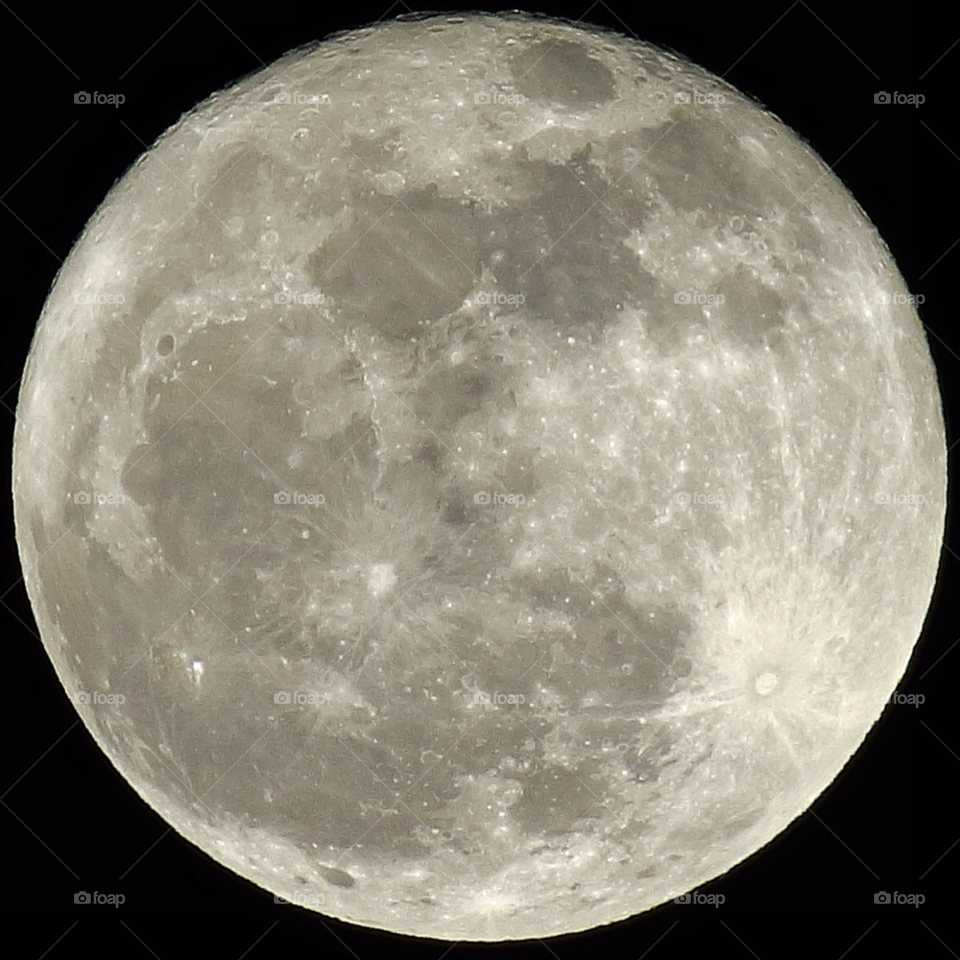 the moon 12-29-12 10:16 pm new windsor ny by delvec