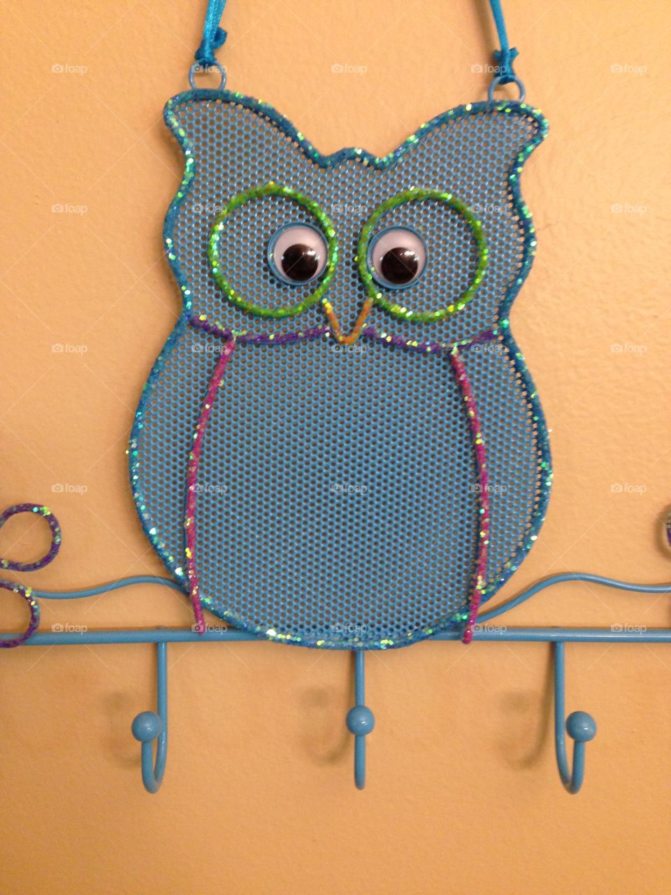 Owl hanging hook organizer