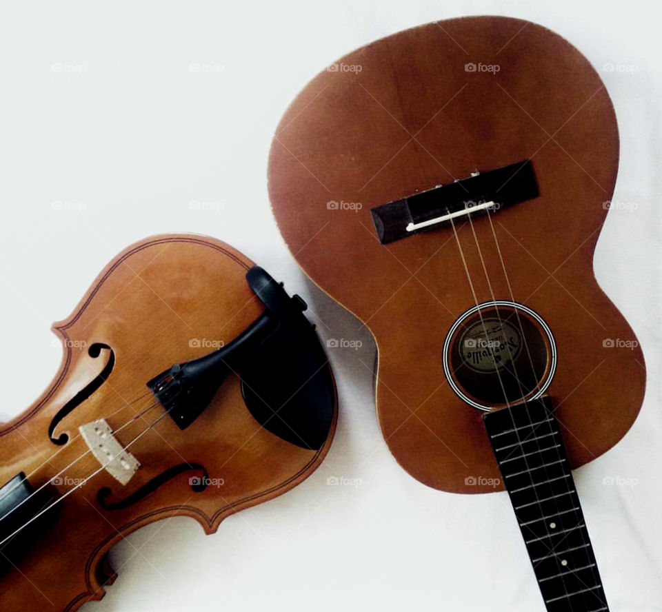 violin and ukulele