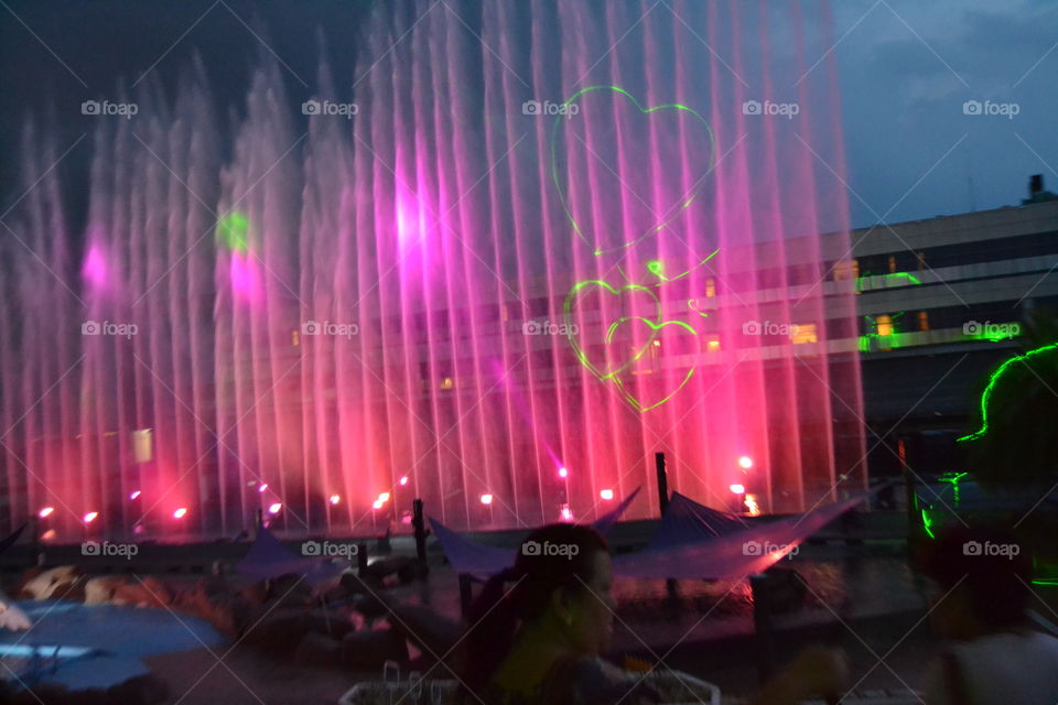 Spectacular water show.