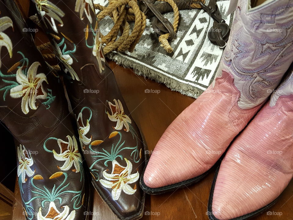 ladies' western boots