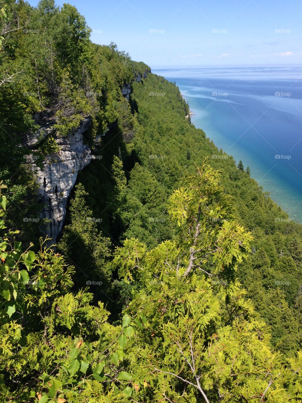 Hiking the rocky cliffs of Bruce