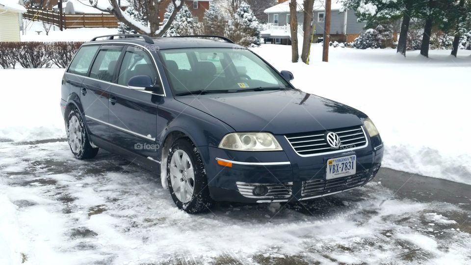 Volkswagen Passat 4motion is at home in the snow 