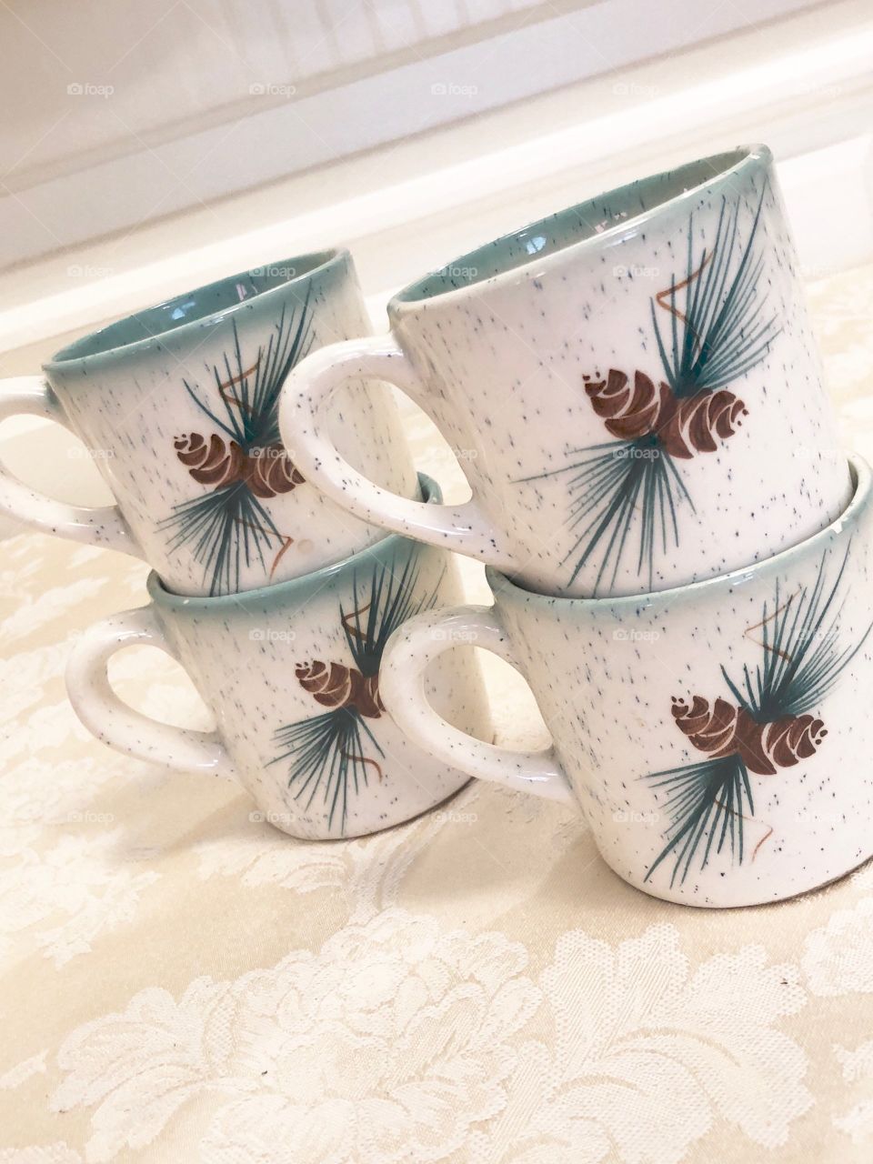 70s Pine Cone Comfort Mugs Hand Painted Turquoise Inside And Detail Vintage Speckled Mugs 