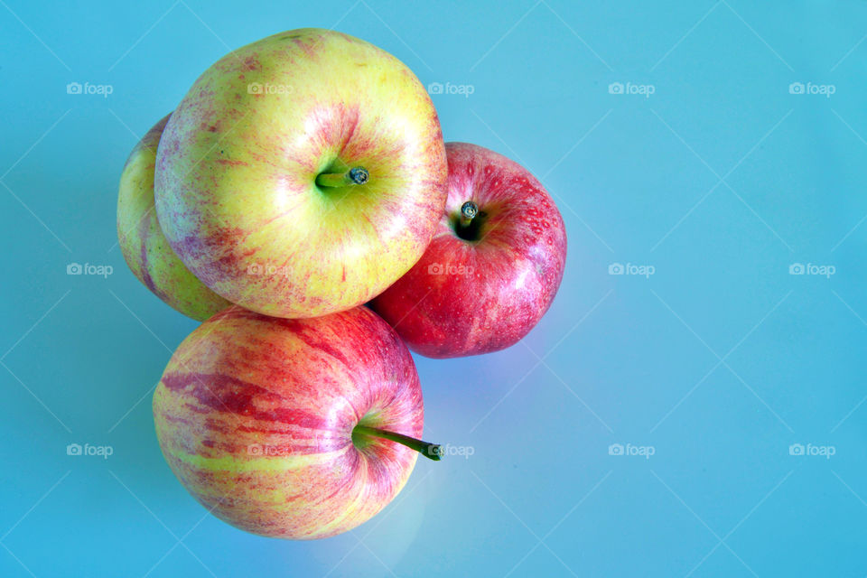 apples