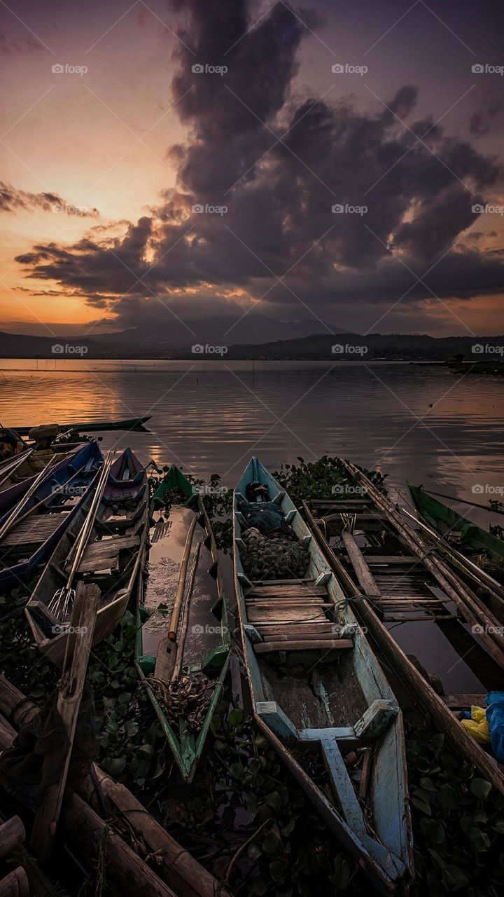 sunset in rawapening