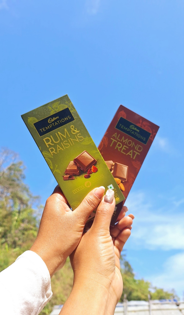 Valentine Chocolate # hands and love