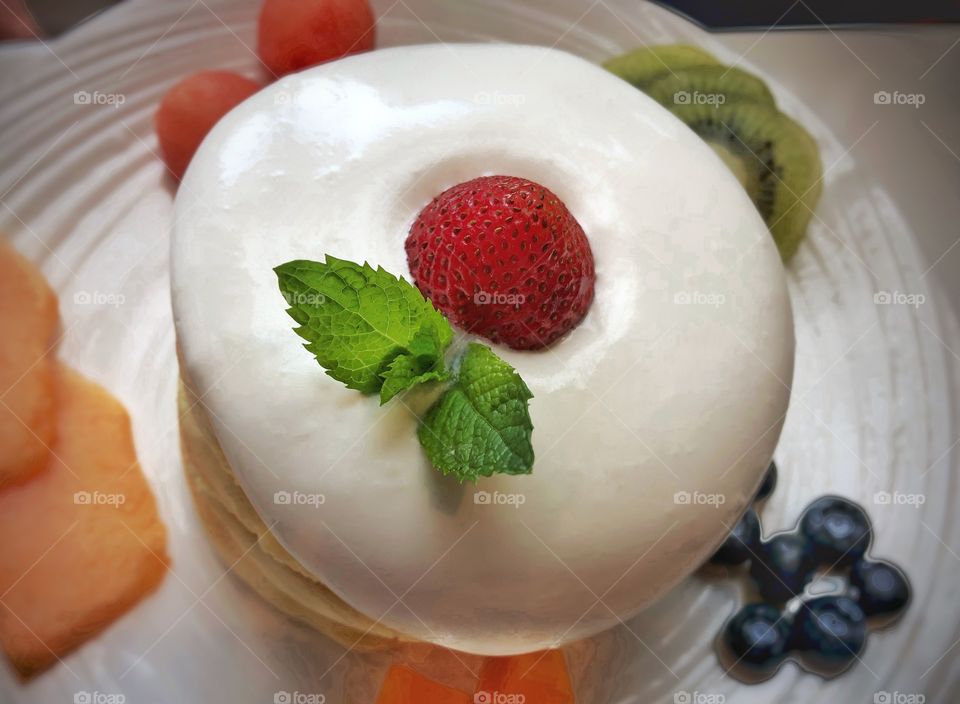 Fruit Soufflé With Strawberry