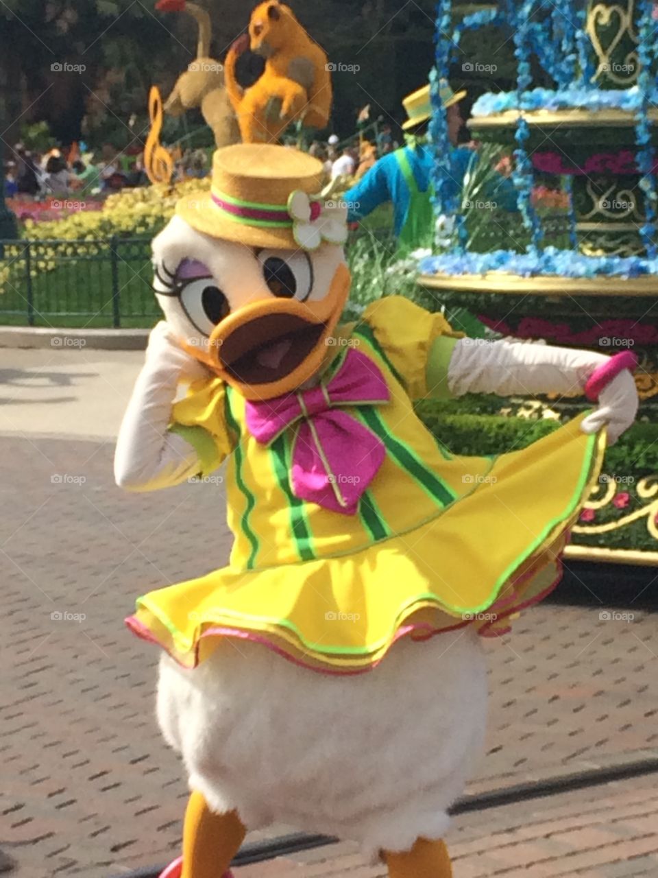 Daisy Duck. Daisy Duck - Swing into Spring Goofy's Garden Party Disneyland Paris 