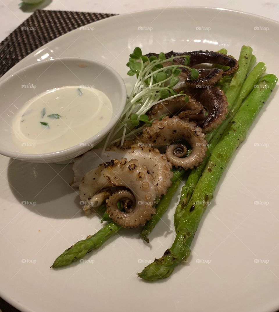 Seafood-octopus with asparagus
