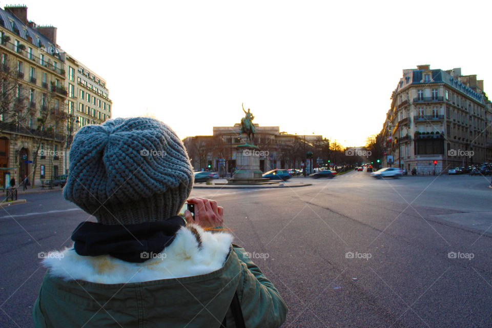 Take a Photo with my telephone of a street of Paris,France