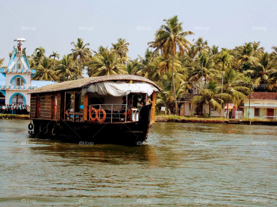 house boat
