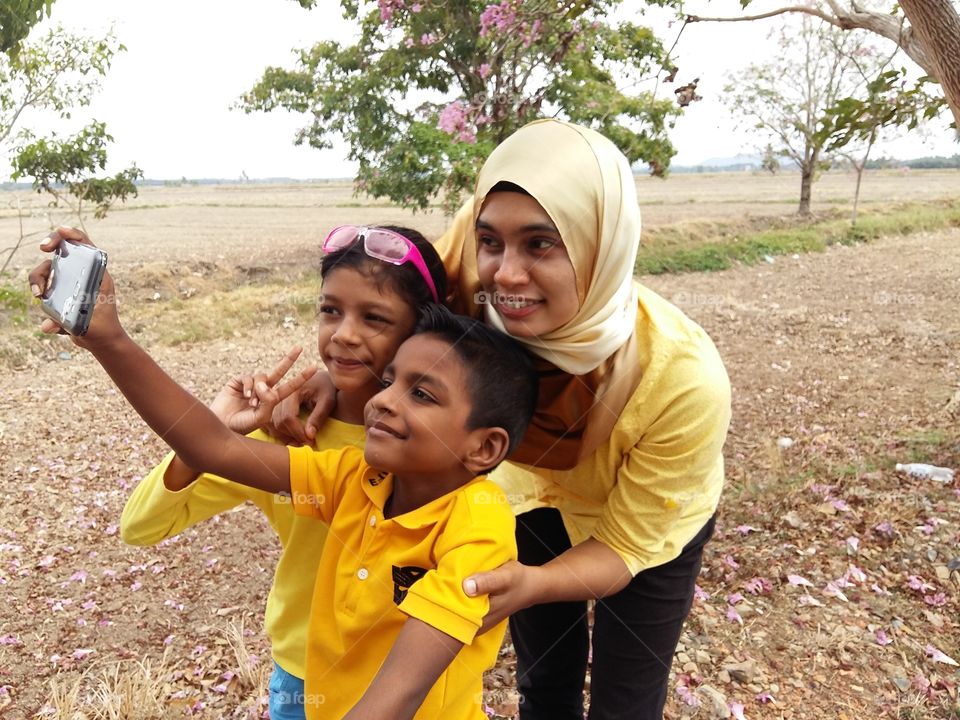 Mother and children taking sulfide